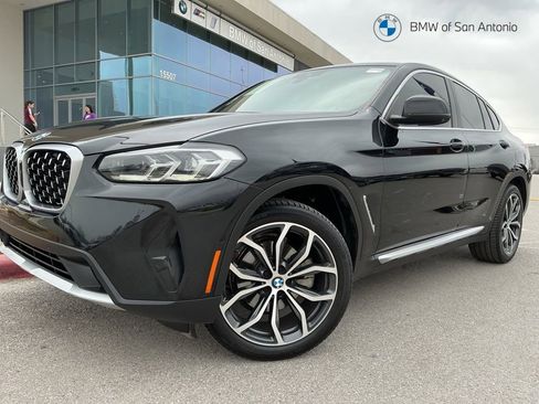 Certified 2022 BMW X4 xDrive30i w/ Premium Package 2 image 1