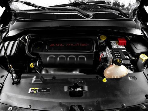 Used 2022 Jeep Compass Limited w/ Elite Group image 7