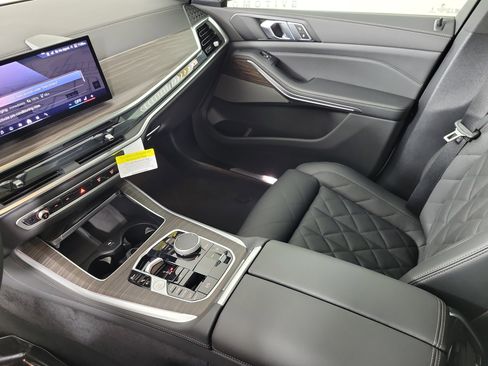 New 2026 BMW X5 xDrive50e AWD/4WD image 23
