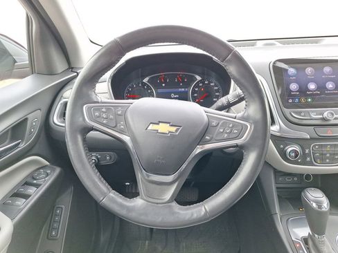 Used 2019 Chevrolet Equinox Premier image 12