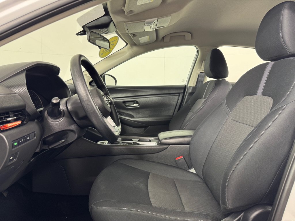 Used 2024 Nissan Sentra SV FWD image 12