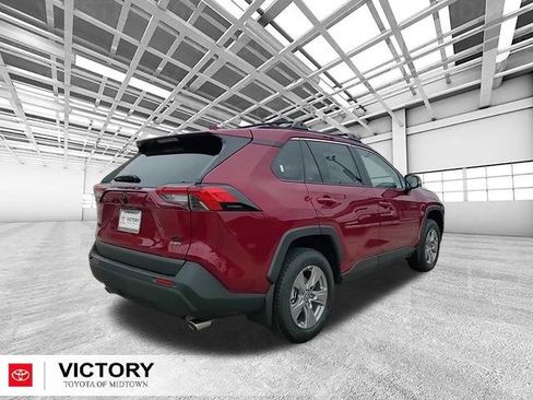 Used 2025 Toyota RAV4 XLE w/ Convenience Package image 3