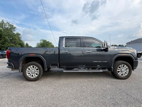 Used 2022 GMC Sierra 2500 Denali AWD/4WD image 9