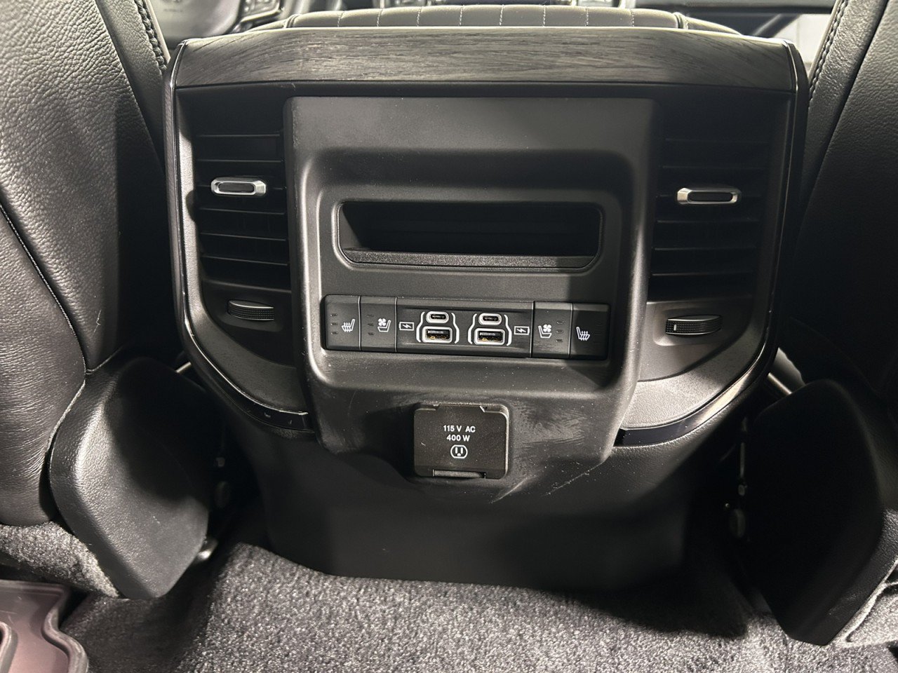 Used 2026 RAM 1500 Limited AWD/4WD image 15
