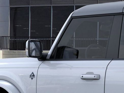 New 2025 Ford Bronco Outer Banks image 22