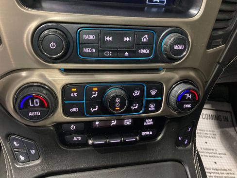 Used 2017 GMC Yukon XL Denali w/ Open Road Package AWD/4WD image 31