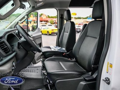 New 2025 Ford Transit 350 148 Low Roof image 10
