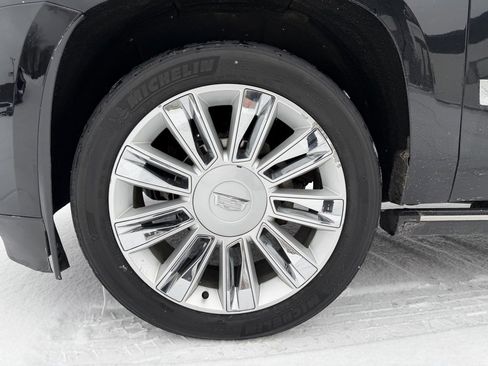 Used 2015 Cadillac Escalade ESV Platinum image 19