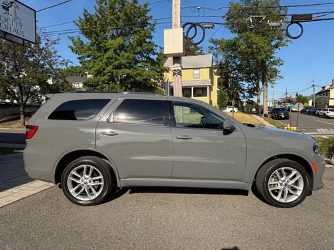 Used 2022 Dodge Durango GT image 8