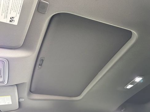 New 2025 GMC Sierra 1500 Elevation w/ Elevation Premium Package image 31