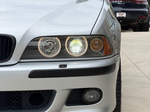 Used 2002 BMW M5 RWD image 15