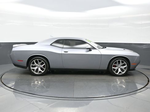Used 2015 Dodge Challenger SXT Plus w/ Driver Convenience Group image 7