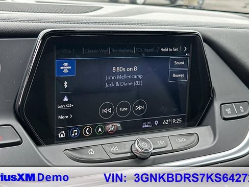Used 2019 Chevrolet Blazer LT w/ Sun and Wheels Package FWD image 33