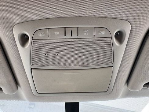 Used 2020 Nissan Pathfinder S FWD image 30