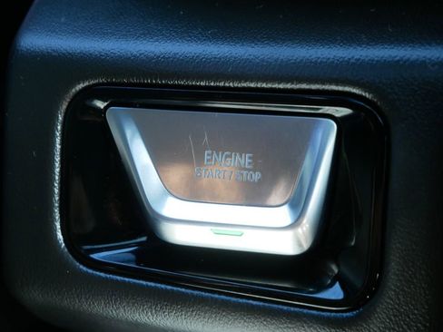 Certified 2025 GMC Yukon XL AT4 w/ AT4 Premium Package image 26