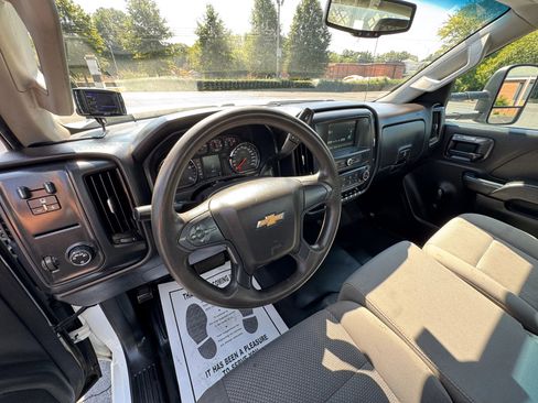 Used 2016 Chevrolet Silverado 3500 W/T RWD image 12