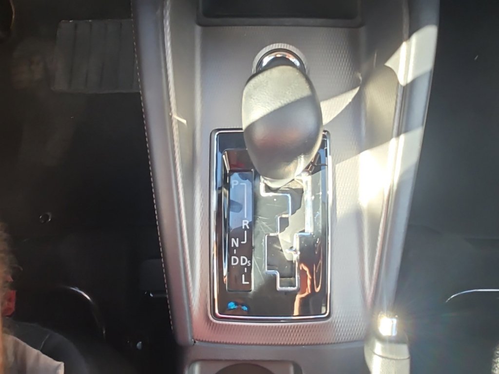 Used 2024 Mitsubishi Outlander Sport SE AWD/4WD image 27
