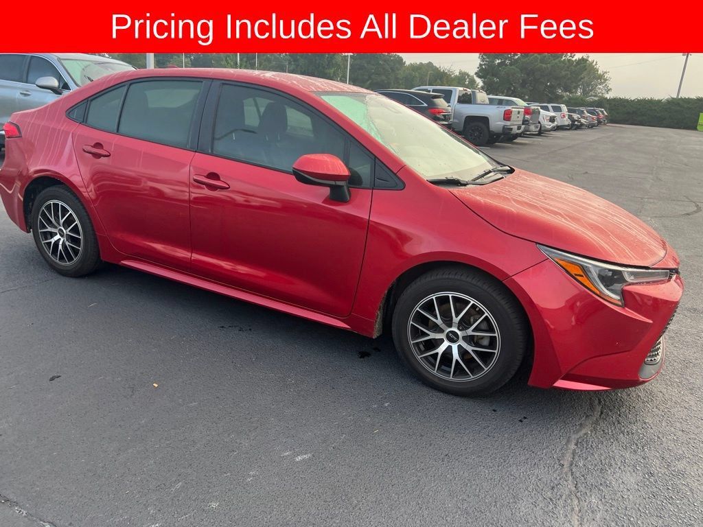 Used 2021 Toyota Corolla LE FWD image 14