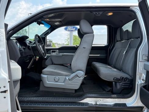 Used 2011 Ford F150 XLT w/ Trailer Tow Pkg RWD image 12