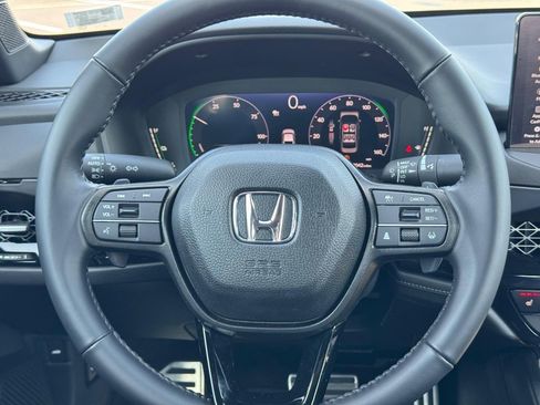 Certified 2025 Honda Accord Sport image 12