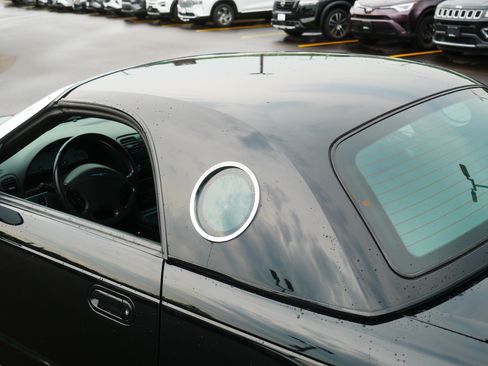 Used 2002 Ford Thunderbird RWD image 21