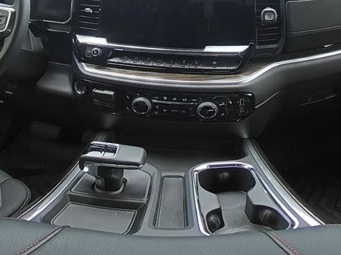 Used 2026 Chevrolet Silverado 1500 RST AWD/4WD image 21