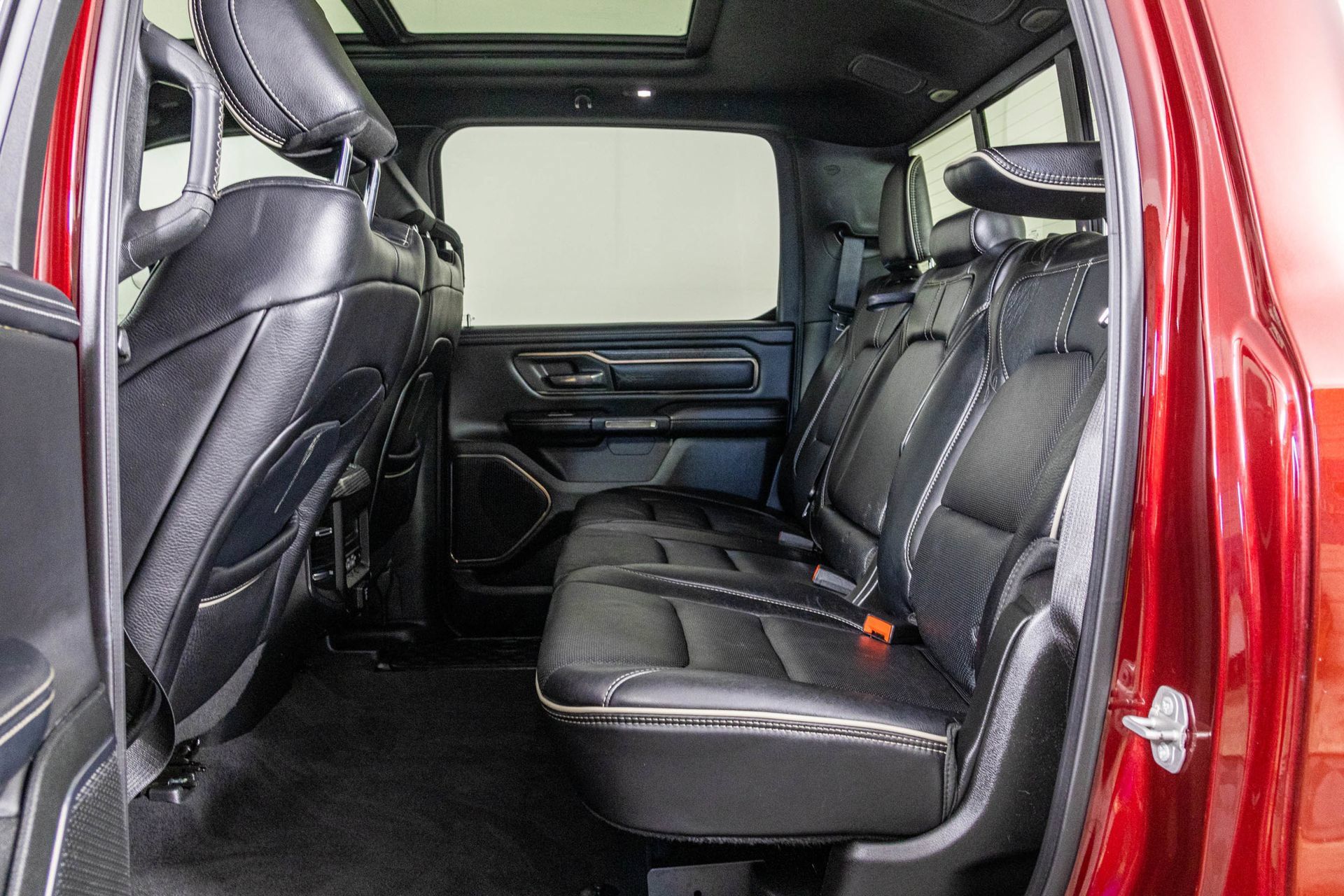Used 2019 RAM 1500 Limited w/ Advanced Safety Group AWD/4WD image 41