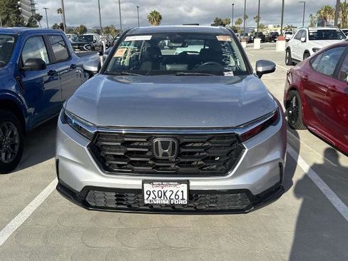 Used 2023 Honda CR-V LX image 10