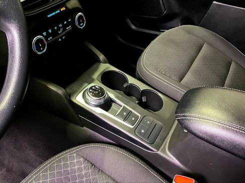 Used 2025 Ford Escape Active AWD/4WD image 17