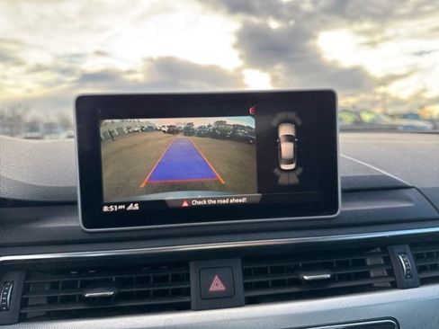 Used 2017 Audi A4 2.0T Premium image 14