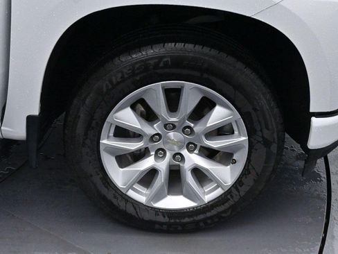 Used 2022 Chevrolet Silverado 1500 Custom w/ Safety Confidence Package RWD image 32