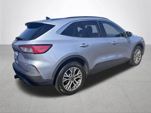 Used 2022 Ford Escape SEL w/ Technology Package AWD/4WD image 6