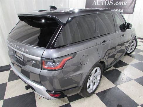 Used 2019 Land Rover Range Rover Sport HSE image 24