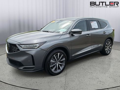 Used 2025 Acura MDX FWD w/ Technology Package image 2