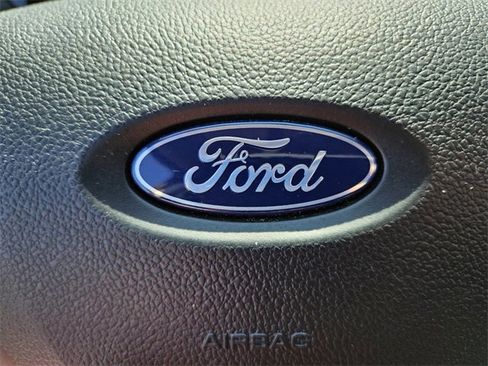 Used 2023 Ford Ranger XLT image 28