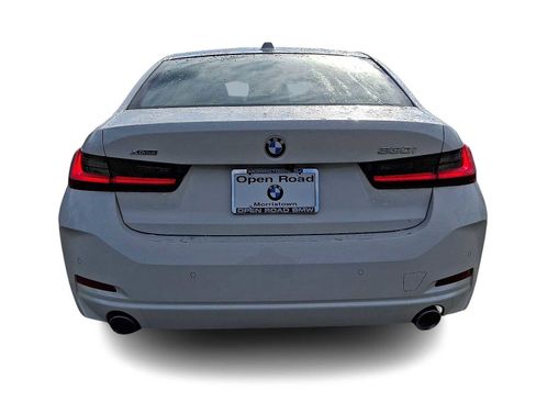 Used 2023 BMW 330i xDrive Sedan w/ Driving Assistance Package AWD/4WD image 5
