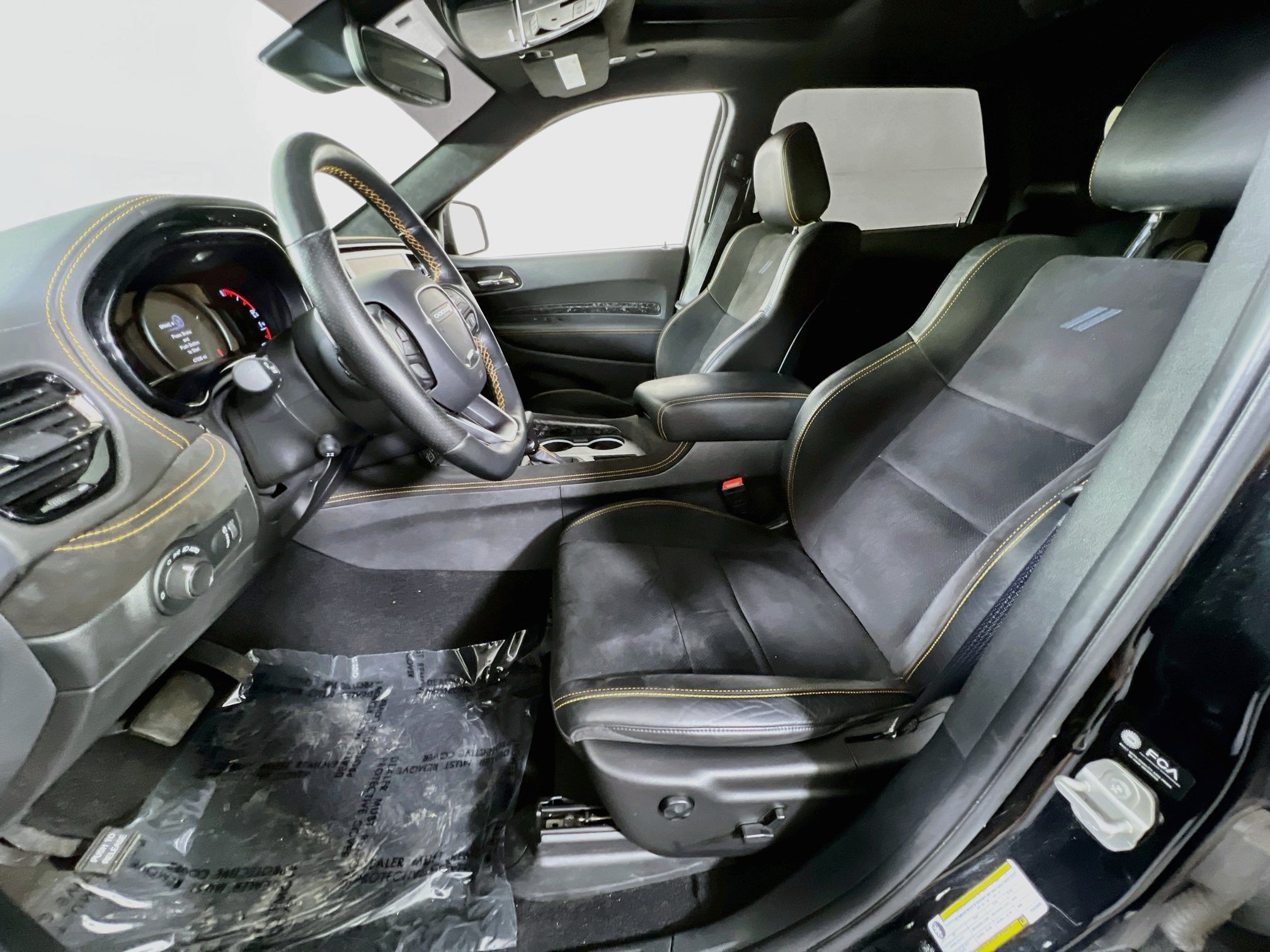 Used 2023 Dodge Durango R/T w/ Hemi Orange Plus Package AWD/4WD image 22