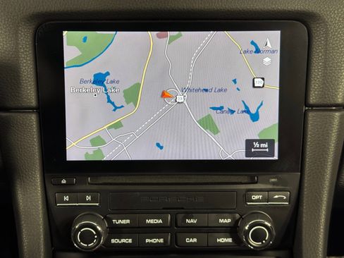 Used 2018 Porsche 718 Cayman S w/ Sport Chrono Package image 25