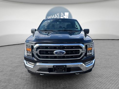 Used 2021 Ford F150 XLT w/ Equipment Group 302A High AWD/4WD image 9