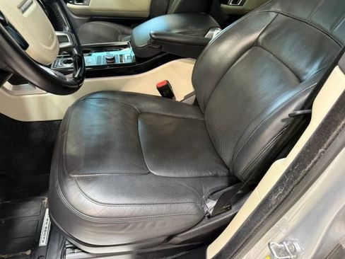 Used 2020 Land Rover Range Rover HSE image 23