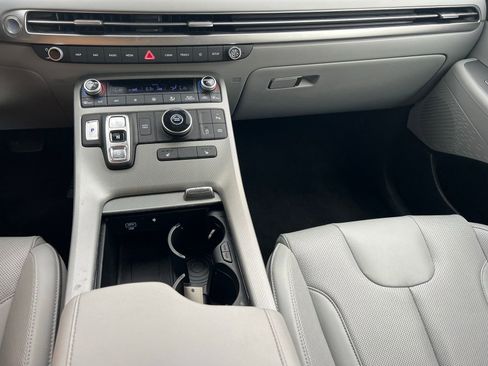 Used 2025 Hyundai Palisade SEL FWD image 35