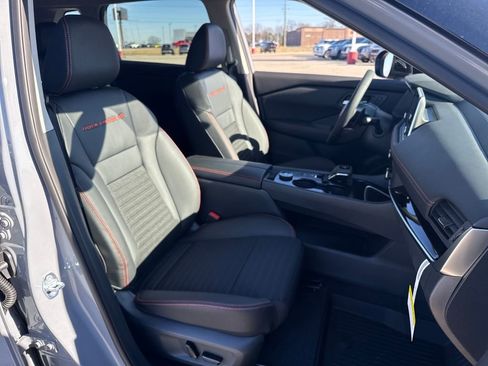 New 2026 Nissan Rogue SV w/ Rock Creek Premium Package image 13