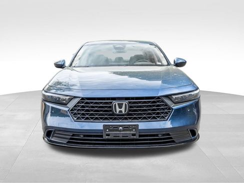 Used 2023 Honda Accord EX-L image 3