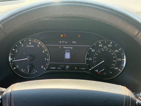 Used 2024 INFINITI QX80 Sensory AWD/4WD image 25