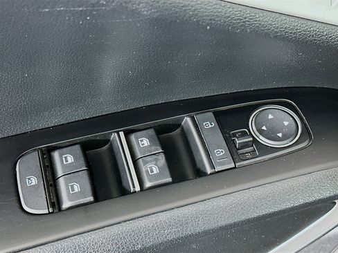 Used 2022 Kia Soul LX w/ Technology Package image 15