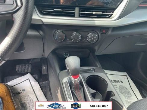 Used 2024 Chevrolet Trax RS w/ Driver Confidence Package FWD image 12