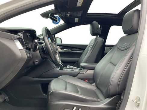Used 2023 Cadillac XT5 Premium Luxury image 25