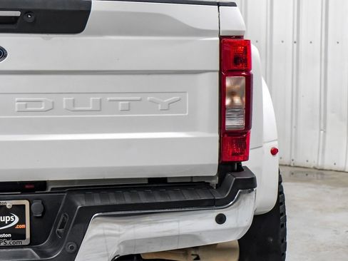 Used 2020 Ford F350 Lariat w/ Lariat Ultimate Package AWD/4WD image 51