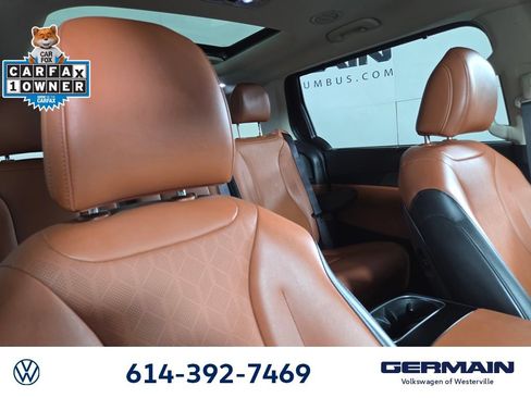 Used 2025 Kia Carnival SX FWD image 16