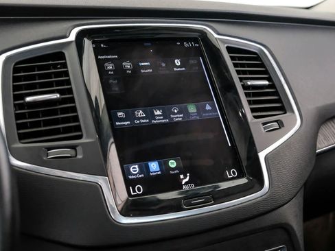 Used 2020 Volvo XC90 T5 Momentum w/ Protection Package Premier FWD image 29